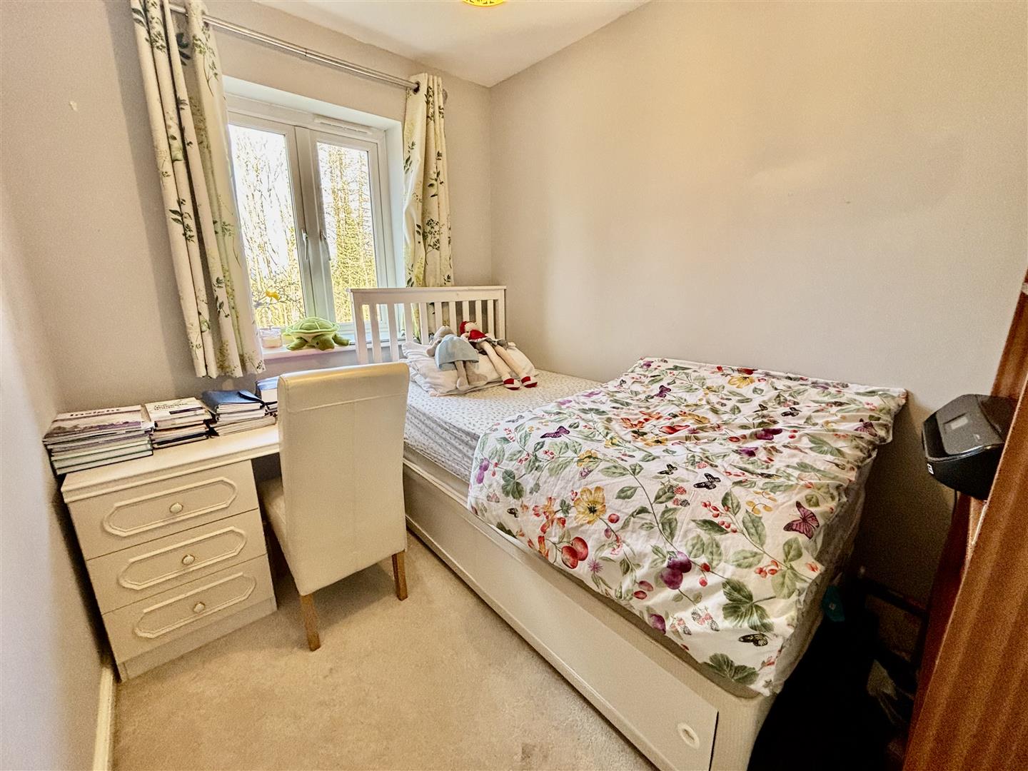 Bryn Derwen, Sketty, Swansea, SA2 9GX